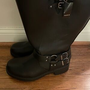 NWT- Torrid Black 11WW Moto Boots